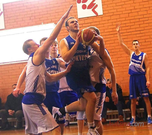 Juodupė (mėlyna apranga) užstrigo kibioje Birštono gynyboje Juodupė (mėlyna apranga) užstrigo kibioje Birštono gynyboje