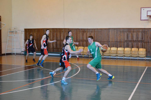 Egidijus Siautilas (žalia apranga) buvo rezultatyviausias aikštelės šeimininkų gretose Egidijus Siautilas (žalia apranga) buvo rezultatyviausias aikštelės šeimininkų gretose