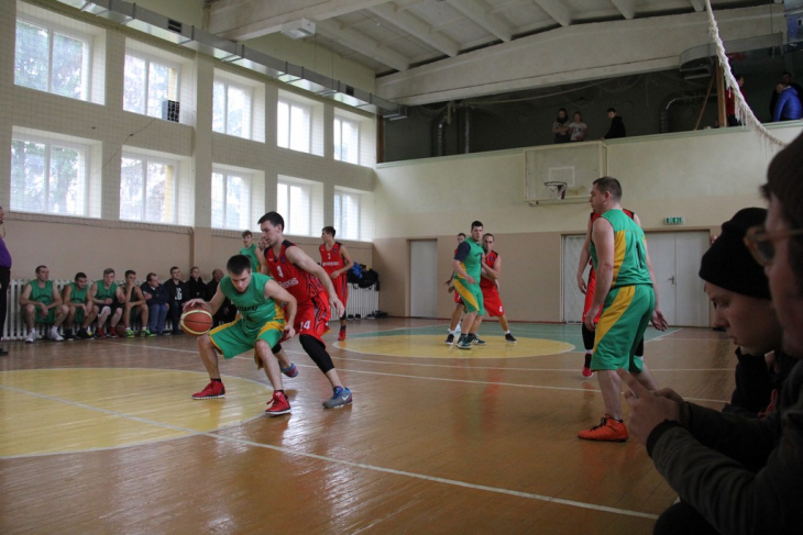 Tomo Zalecko gynyba prieš Partizanų komandos įžaidėją