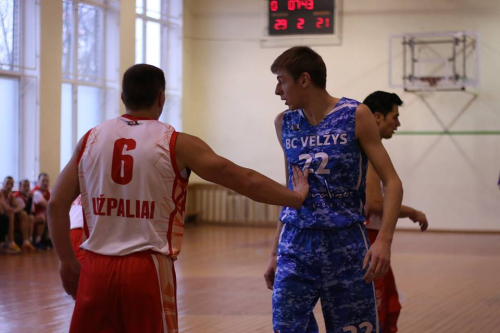 Užpaliai arčiau savęs Velžio krepšininkų neprileido ir išliko vienvaldžiais lyderiais Užpaliai arčiau savęs Velžio krepšininkų neprileido ir išliko vienvaldžiais lyderiais