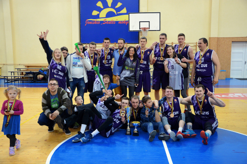 Dembavos komanda praėjusiais metais Joniškyje tapo B diviziono čempione