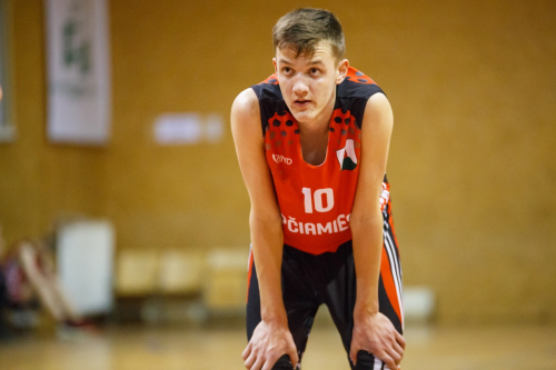 Kapčiamiesčio komanda pergale užbaigė pirmojo rato kovas ir išsaugojo šansu žengti į kitą etapą Kapčiamiesčio komanda pergale užbaigė pirmojo rato kovas ir išsaugojo šansu žengti į kitą etapą