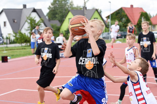 Jaunieji Rygos krepšininkai dominavo U11 amžiaus grupėje Biržuose Jaunieji Rygos krepšininkai dominavo U11 amžiaus grupėje Biržuose
