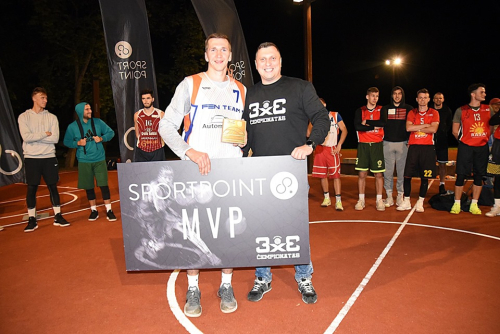 Evaldas Šaulys netik atvedė savo komandą iki čempionų titulo, tačiau ir laimėjo Sportpoint MVP prizą Evaldas Šaulys netik atvedė savo komandą iki čempionų titulo, tačiau ir laimėjo Sportpoint MVP prizą