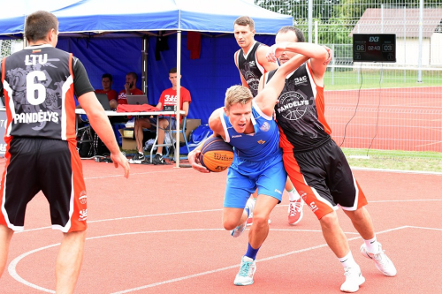 Mėgėjų grupėje rungtyniavo ir Šeduvos 3x3 krepšinio komandos Mėgėjų grupėje rungtyniavo ir Šeduvos 3x3 krepšinio komandos