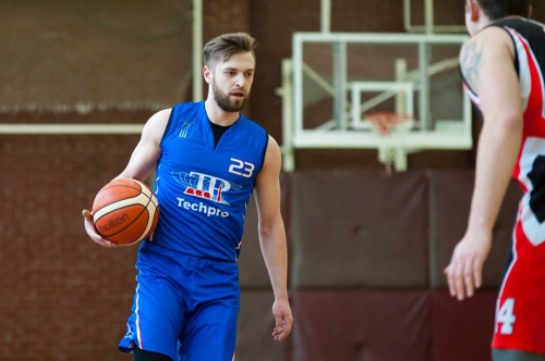 Šarūnas Labenskas šiame ture pelnė daugiausiai taškų tarp visų rungtyniavusių žaidėjų Šarūnas Labenskas šiame ture pelnė daugiausiai taškų tarp visų rungtyniavusių žaidėjų
