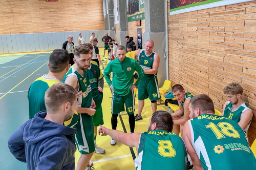 Baisogalos Auridanos krepšininkai kol kas žengia be pralaimėjimų Baisogalos Auridanos krepšininkai kol kas žengia be pralaimėjimų