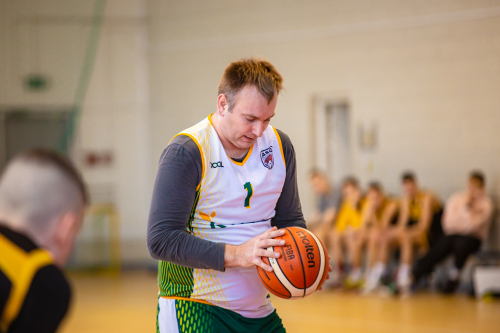 Donatas Skiotys atkovojo 19 kamuolių po krepšiais Donatas Skiotys atkovojo 19 kamuolių po krepšiais