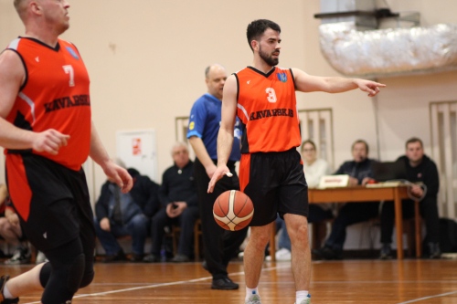 Kavarsko krepšininkai pirmą kartą žais čempionato finale