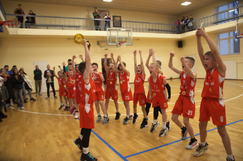 Tomo Mackonio auklėtiniai laimėjo U11 čempionatą ir liko antri U9 divizione