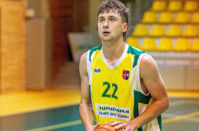 Baisogala nestabdo, Raseiniai šįkart išsigelbėjo