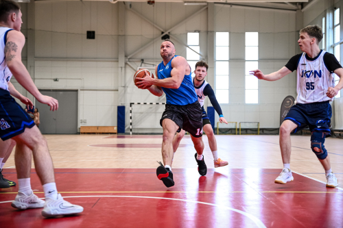 Oleg Gladyšev dominavo aikštelėje Oleg Gladyšev dominavo aikštelėje